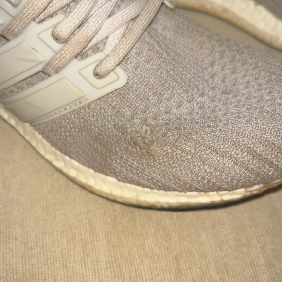 Adidas Ultra Boost 4.0 Wolf Gray - Picture 7 of 9